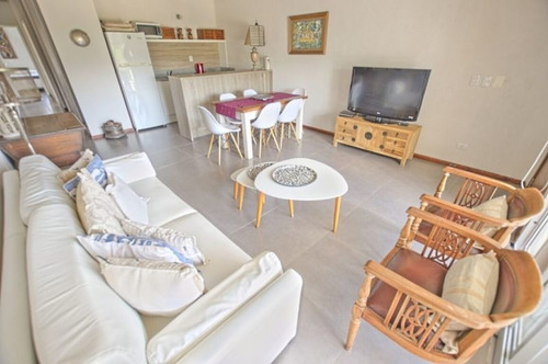 Venta De Apartamento 2 Dormitorios En Manantiales