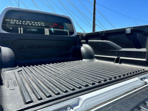 Mitsubishi L200 Sportero 2.4t Did 4x4 Mt Leasing 2023 0km