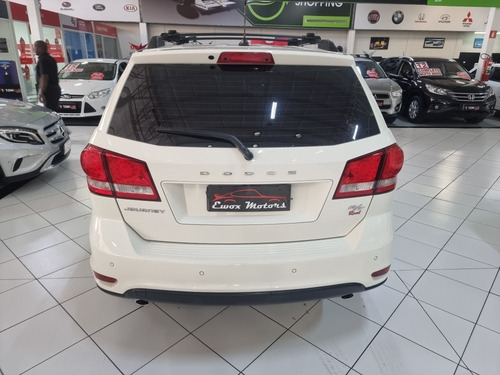 Imagem 5 de 9 de Dodge Journey Rt Top 7 Lugs Teto Solar Int Terracota 2013 Ud