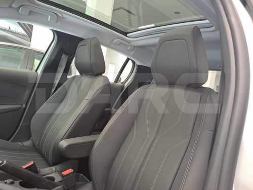 Peugeot 208 1.6l Feline Tiptronic