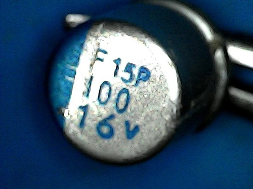 Condensador 100 Av