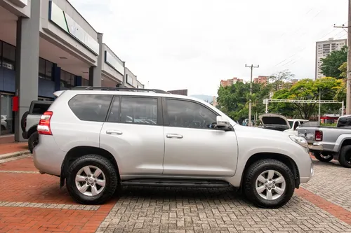 Toyota Prado Txl 4.0 At 4x4 2017 Blindaje 2+