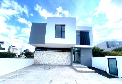 Hermosa Y Moderna Residencia Nueva En Zibatá, Querétaro. Recién Terminada, Gran Iluminación.