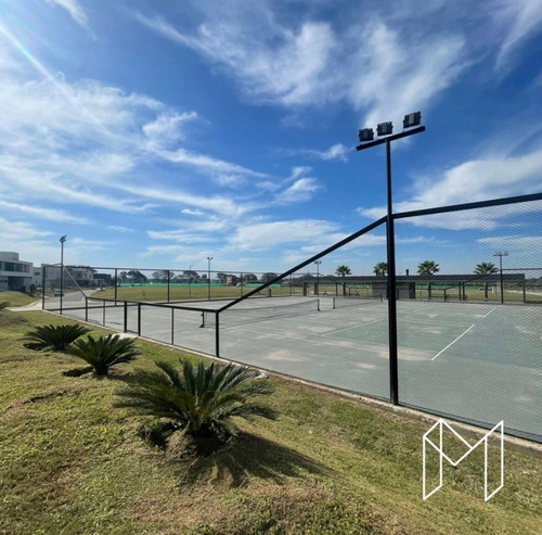 En Venta Lote Central En Country The Point