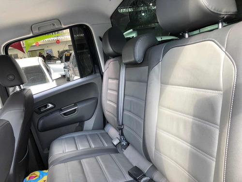Imagem 10 de 11 de Volkswagen Amarok 3.0 Highline Cab. Dupla V6 4x4 Aut. 4p