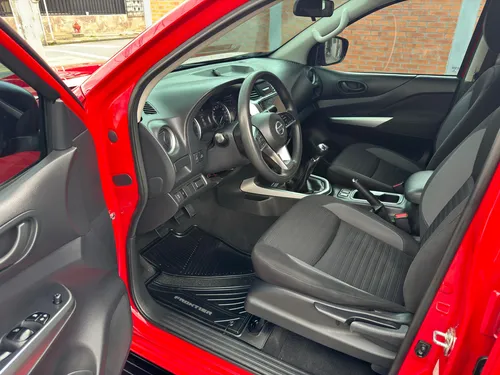 Nissan Frontier 2.5 Se
