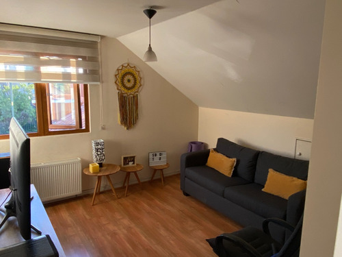 Hermosa Y Amplia Casa En Alto Macul: Lista Para Habitar