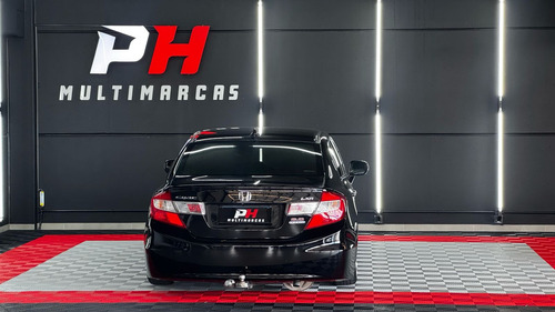 Honda Civic 1.8 Lxs Flex Aut. 4p
