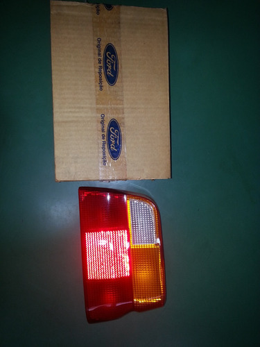 Faro Trasero Derecho Ford Orion Original