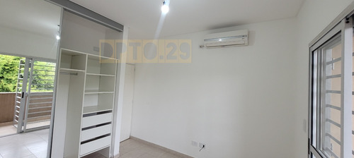Venta Departamento 2 Ambientes Con Cochera Y Balcón, Dueño Directo Sin Comisiones! Bella Vista Complejo Los Almendros, Sourdeaux 863, Excelente Ubicacion, Oportunidad!!