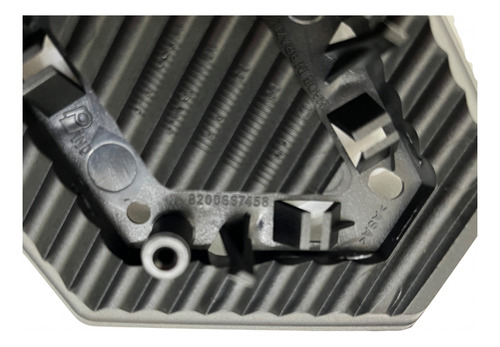 Suporte Emblema Dianteiro Renault Sandero