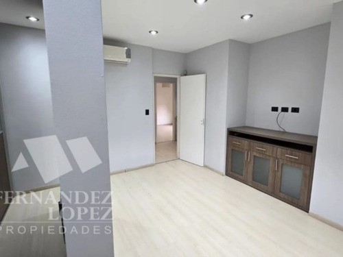 Excelente Casa 4 Ambientes En Dos Plantas En Bernal Oeste