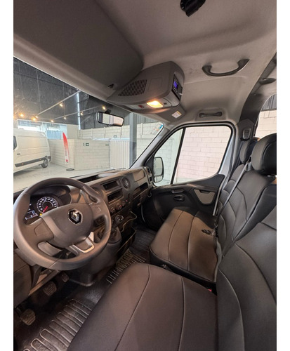 Renault Master 2.3 Dci Diesel Minibus Executive 16l L3h2 3p