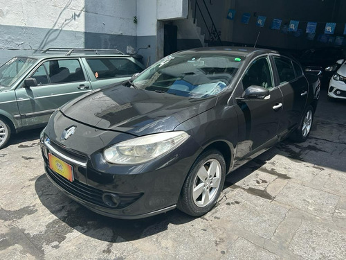 Renault Fluence 2.0 Dynamique Hi-flex 4p