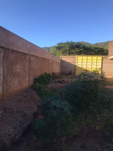Casa En San Juan Bautista, Isla De Margarita Yq