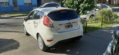 Ford Fiesta Kinetic Design 1.6 Titanium 120cv 2013 L/nueva