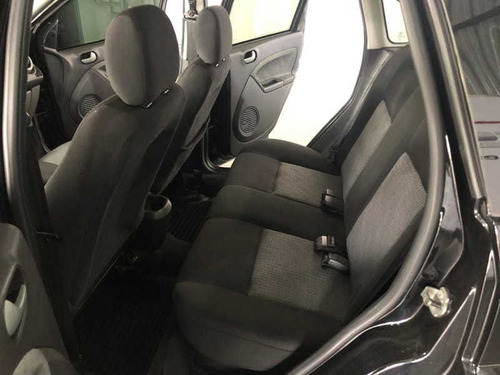 Ford Fiesta 1.6 Se Sedan 8v Flex 4p Manual 2013