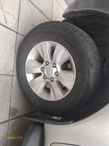 Toyota Hilux Srv 4x2 - 2019