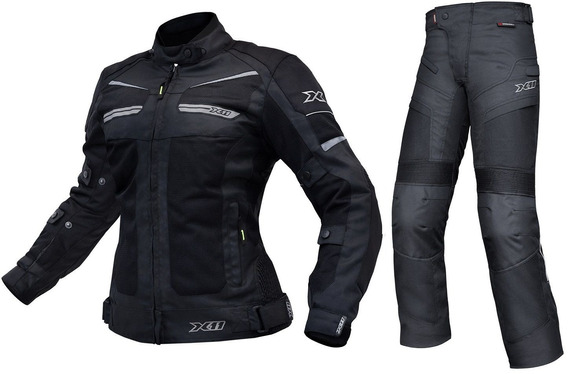 roupa feminina de motociclista