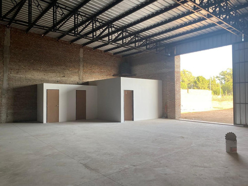 Imagen 2 de 9 de Nave Industrial Galpon Alquiler Los Boulevares A Estrenar