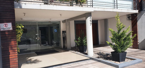 Imagen 2 de 9 de Venta Departamento 2 Amb. C/ Cochera Mb Ubicación