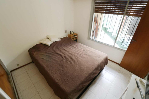 Casa 3 Amb En Venta Cochera Terraza Galpon, Lanus