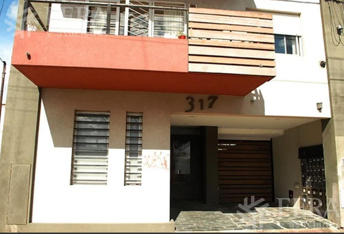 Imagen 2 de 12 de Venta De Departamento 2 Ambientes En La Plata (27141)