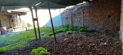 Depósito Céntrico A Reciclar De 111m².