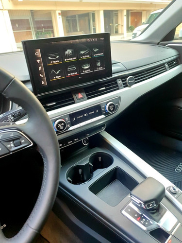 Audi A4 2.0 40 Tfsi Front