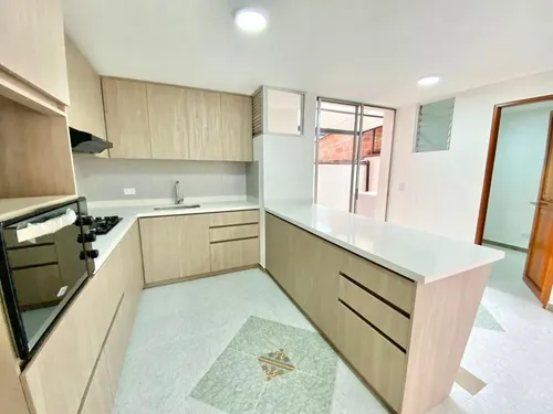 Apartamento En Venta En Laureles. Cod V4384