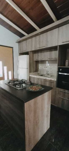 Imagen 14 de 17 de Se Vende Casa Urb Los Samanes