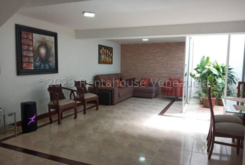 Casa En Venta En Los Parques 24-13456 Yf