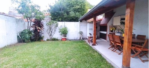 Casa En  Venta En Olivos