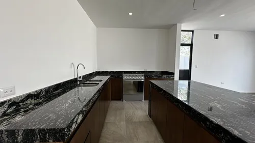 Privada Tamora
