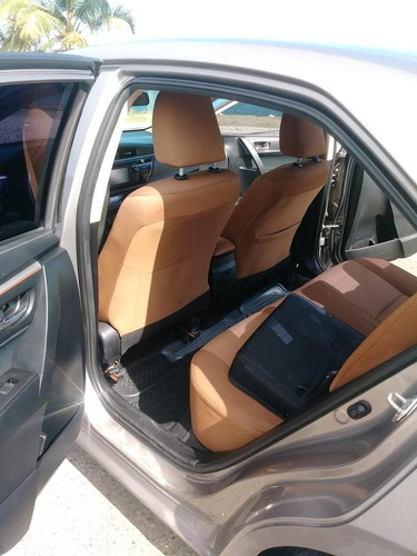 Imagen 8 de 13 de Toyota Corolla Le 2014