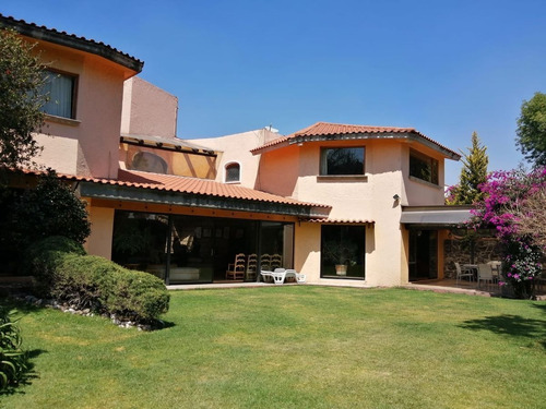 Imagen 2 de 30 de Venta De Casa En Jardines Del Pedregal