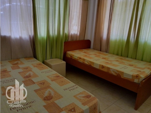 En Venta Casa Con Piscina En Higuerote + Anexo (pe)