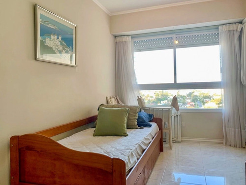 Imagen 16 de 16 de Apartamento 3 Dormitorios En Playa Mansa, Punta Del Este - Coral Tower