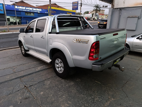 Toyota Hilux 3.0 Srv Cab. Dupla 4x4 4p