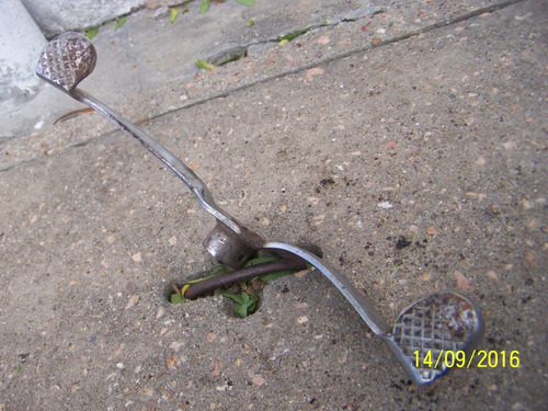 Imagen 3 de 6 de Vendo Pata De Cambio De Honda C 70
