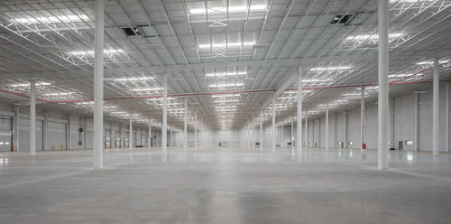 Bodega / Nave Industrial En Renta En Aguascalientes