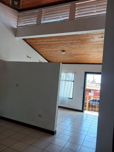 Imagen 5 de 10 de Casa En San Juan, Santa Barbara, Heredia