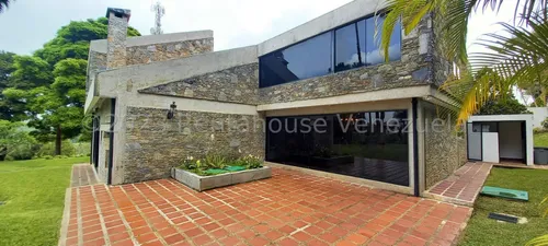 Casa En Venta La Lagunita Lp