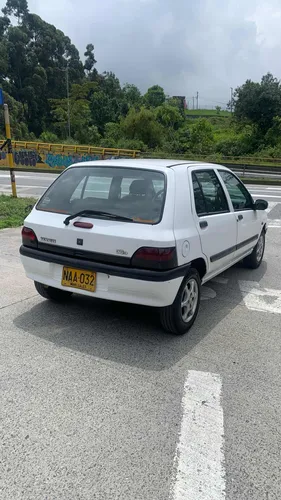 Renault Clio 1.4 S/a Con D/a Modelo 1998