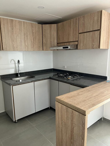 Venta De Apartamento En Av Santander, Manizales