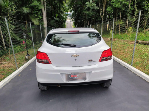 Chevrolet Onix HATCH LTZ 1.4 8V FlexPower 5p Aut.