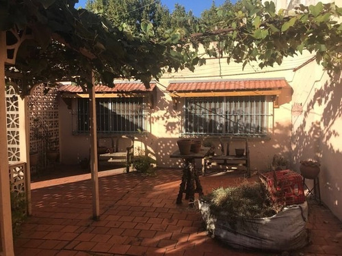 Hermosa Casa 3 Ambientes Con Cochera En Temperley Este