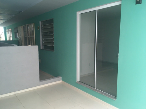 Imagem 2 de 13 de Apartamento Com Dois Quartos No Bairro Ponte Do Imaruim Em Palhoça - 77206