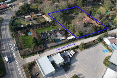 Se Vende Amplia Casa Av. Las Rastras.