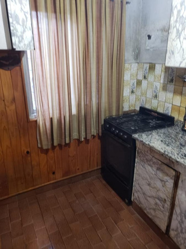 Imagen 4 de 11 de Lote Propio Con Casa A Refaccionar Y Galpón En Muy Buena Ubicación!.